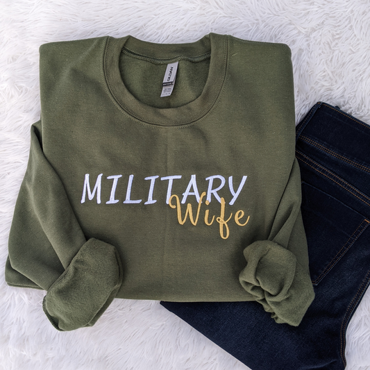 Sweatshirt - Crewneck - Military Wife