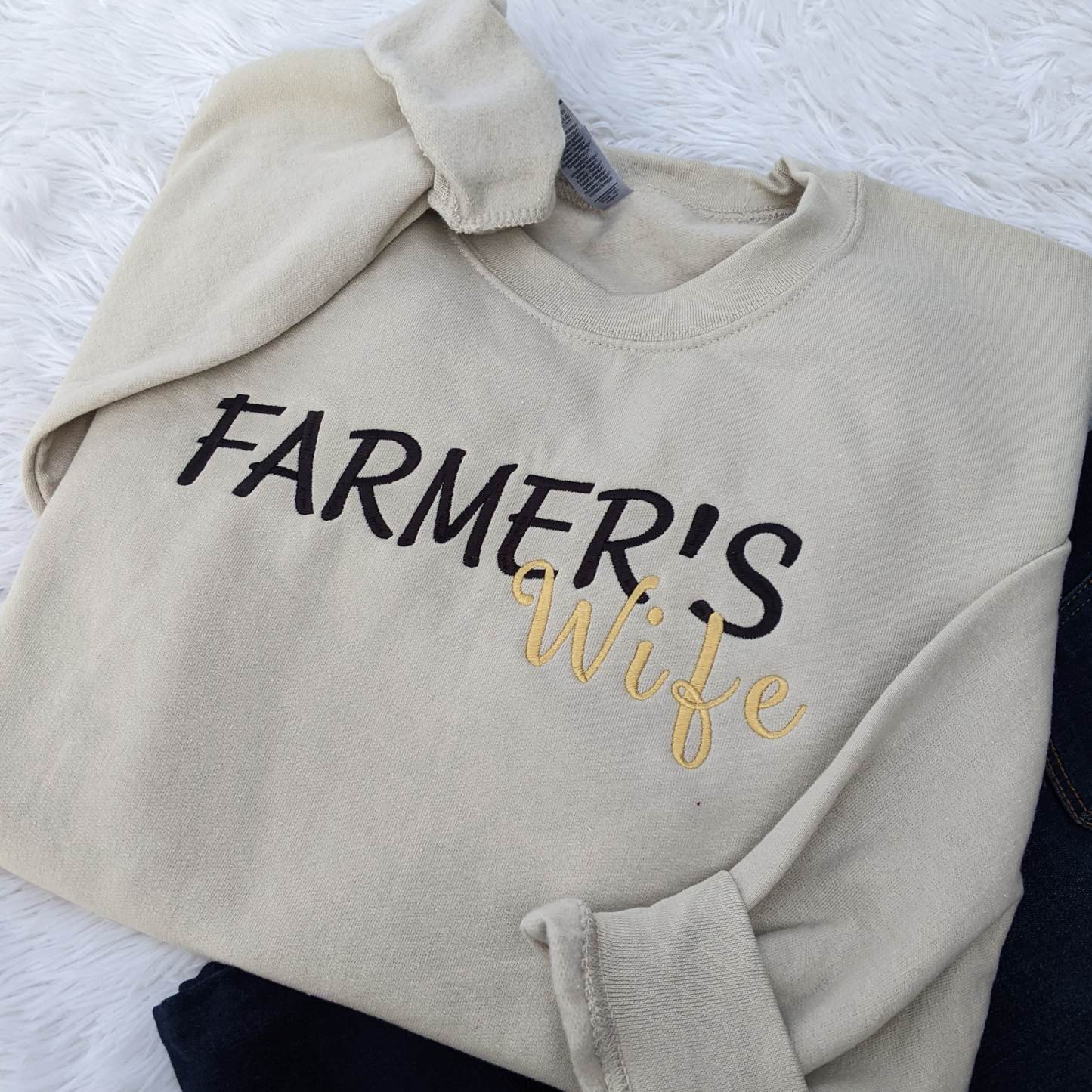 Sweatshirt - Crewneck - Farmer's Wife